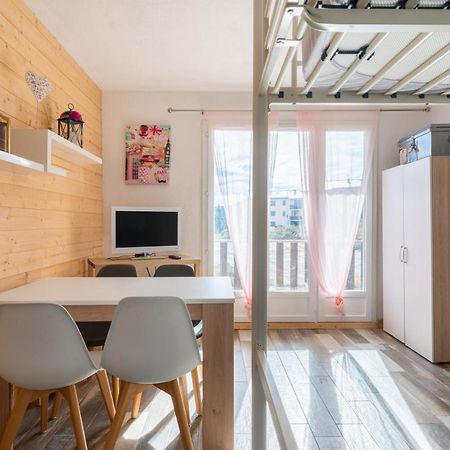 Le Bobsleigh - Joli Studio Au Coeur Des Angles Apartment Exterior photo